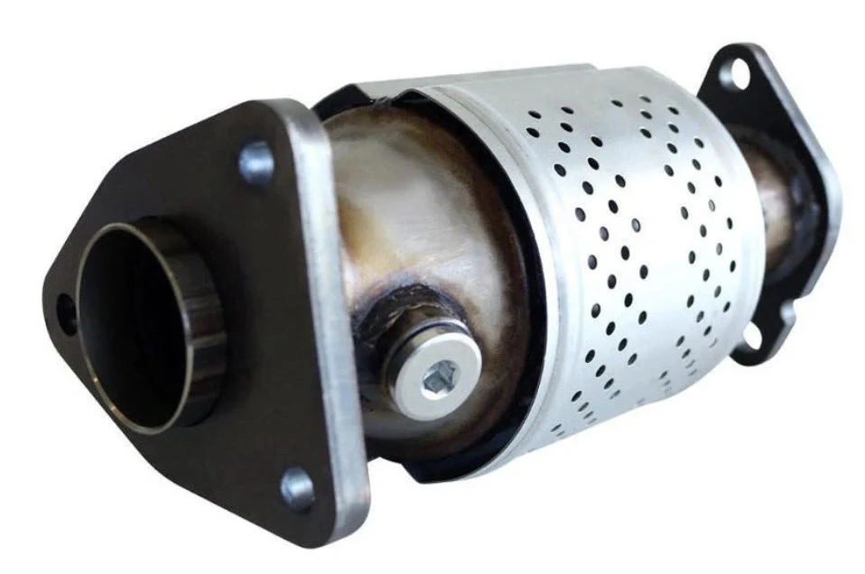 CleanCore | LHS Manifold Catalytic Converter Close Coupled | Nissan Navara D40 VQ40 Pathfinder R51 VQ40E (2005–2013) | MCV063-CC - Image 2