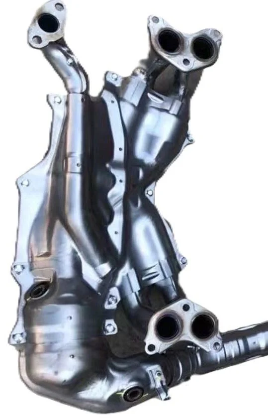 CleanCore | Front Half Manifold Catalytic Converter Assy | Subaru Forester S5 / Crosstrek GU Hybrid | MCV797F-CC