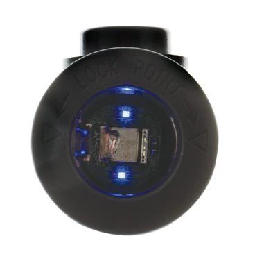 Hulk 4X4 - ACCESSORY POWER SOCKET WITH BLUE LED 12/24v 20a @12v - Image 2