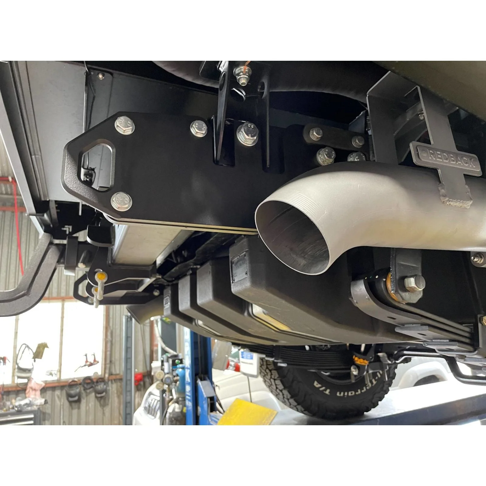Redback Extreme Duty - Toyota Landcruiser 79 Series Dual Cab Twin 4" Exhaust - Image 2